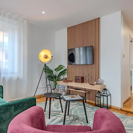 Apartment L'ecrin Alsacien - Proche Europa Park - Ideal Famille & Professionnel - Commerces A Proximite *